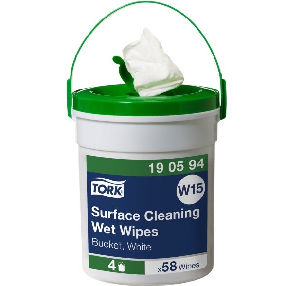 Tork wet wipes for cleaning surfaces