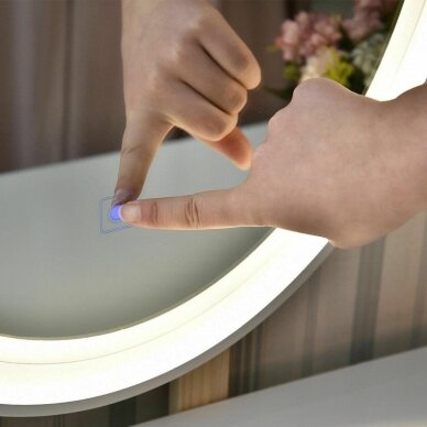 Tualetinis staliukas baltas ANJA W1 veidrodis + LED + taburetė 1